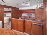 Bavaria yacht belülről Bavaria yacht belülről